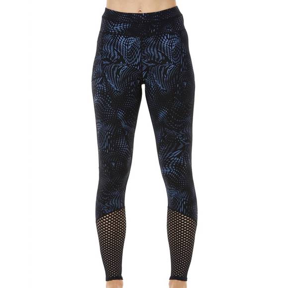 NEW SHAPE ACTIVE warp dot element leggings in warp dot element - Picture 1 of 2